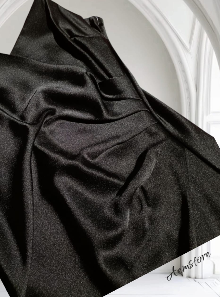 Abito elegante nero