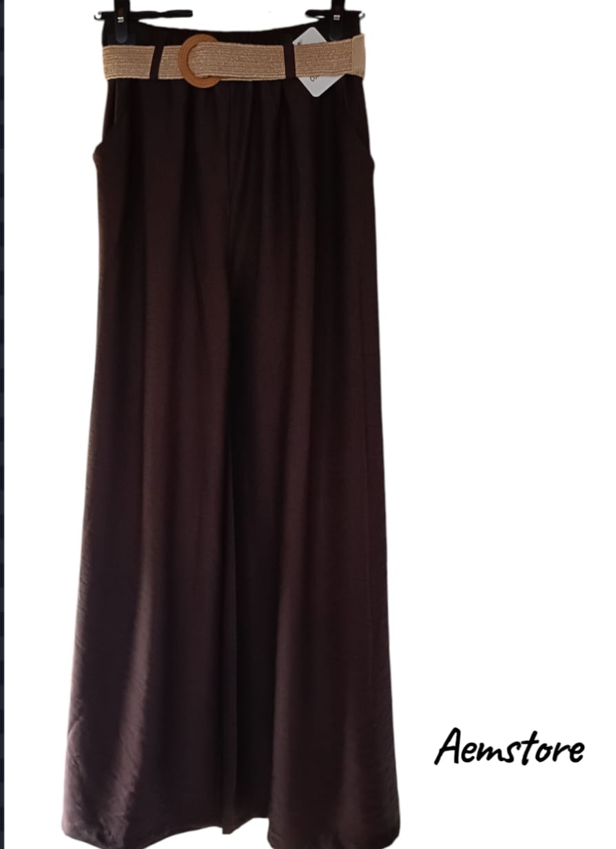Pantaloni a gamba largha